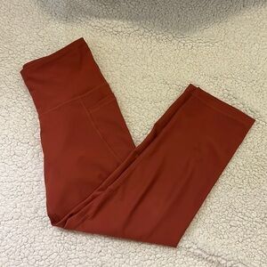 *4 for $25* Old Navy Elevate Go-Dry Workout Legging